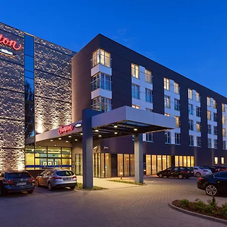 Hampton By Hilton Airport Hotel