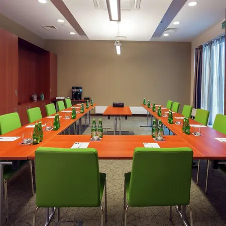 Hotel Hampton By Hilton Airport Warschau