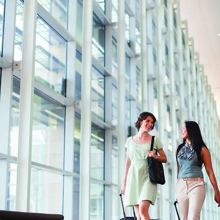 Hampton By Hilton Airport 3* Warszawa