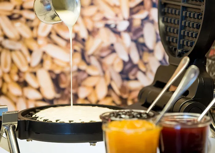 Hampton By Hilton Airport 3* Warschau