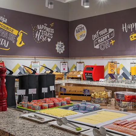 Hampton By Hilton Airport 3* Warszawa