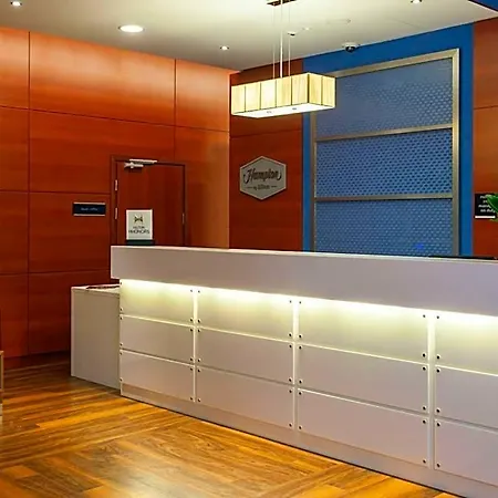 Hampton By Hilton Airport Hotel 3*