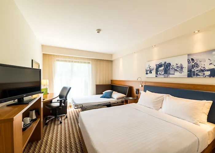 Szálloda Hampton By Hilton Airport 3*