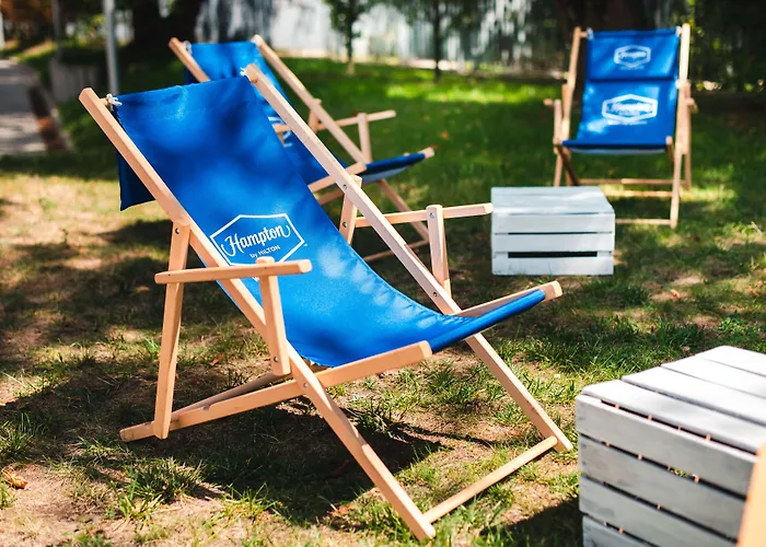 Hampton By Hilton Airport Szálloda 3*